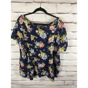 Torrid Women's Size 4 Blue/Multicolor Short Sleeve Shirt